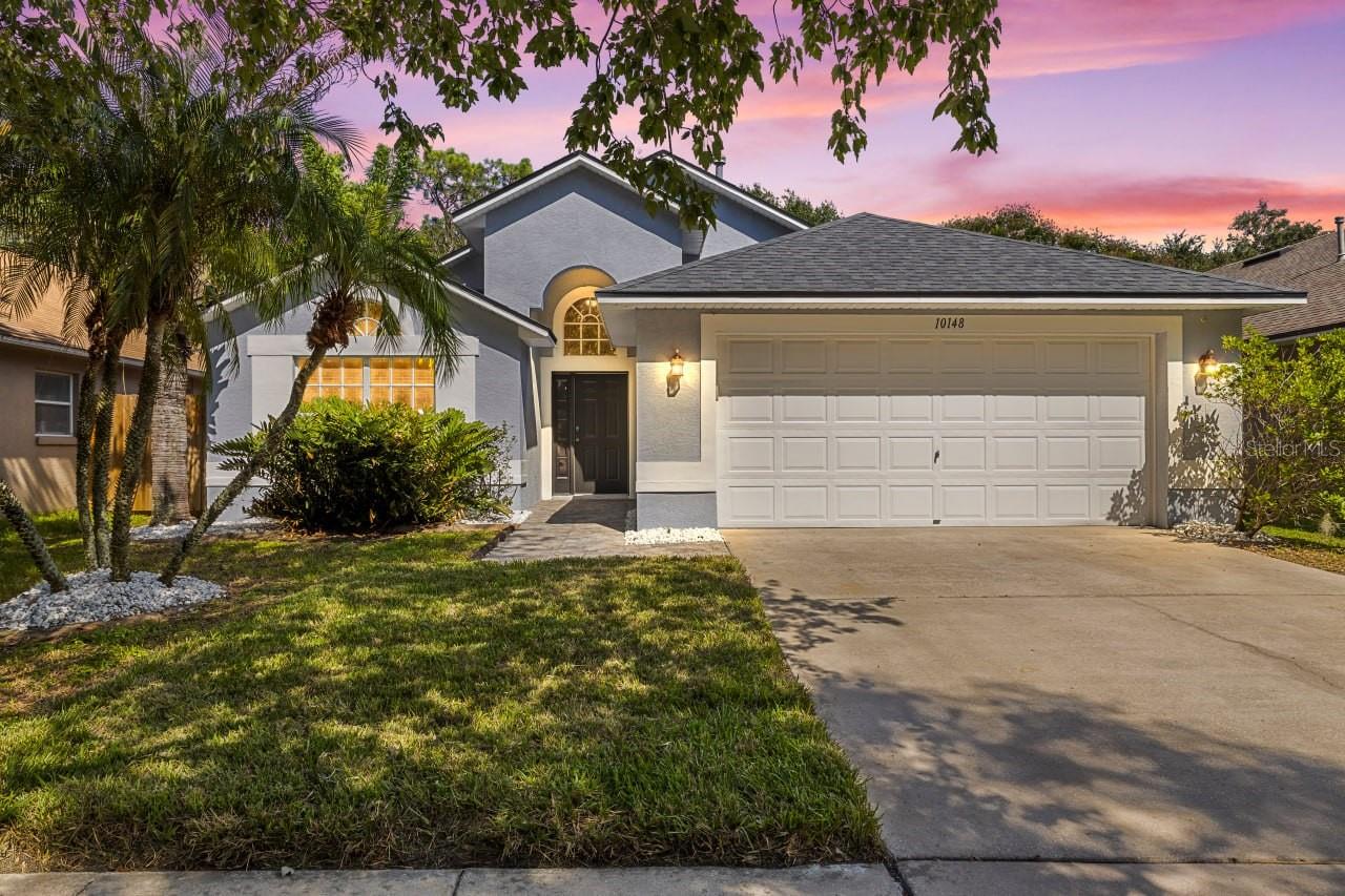 Photo of 10148 SOMERSBY DRIVE RIVERVIEW FL 33578