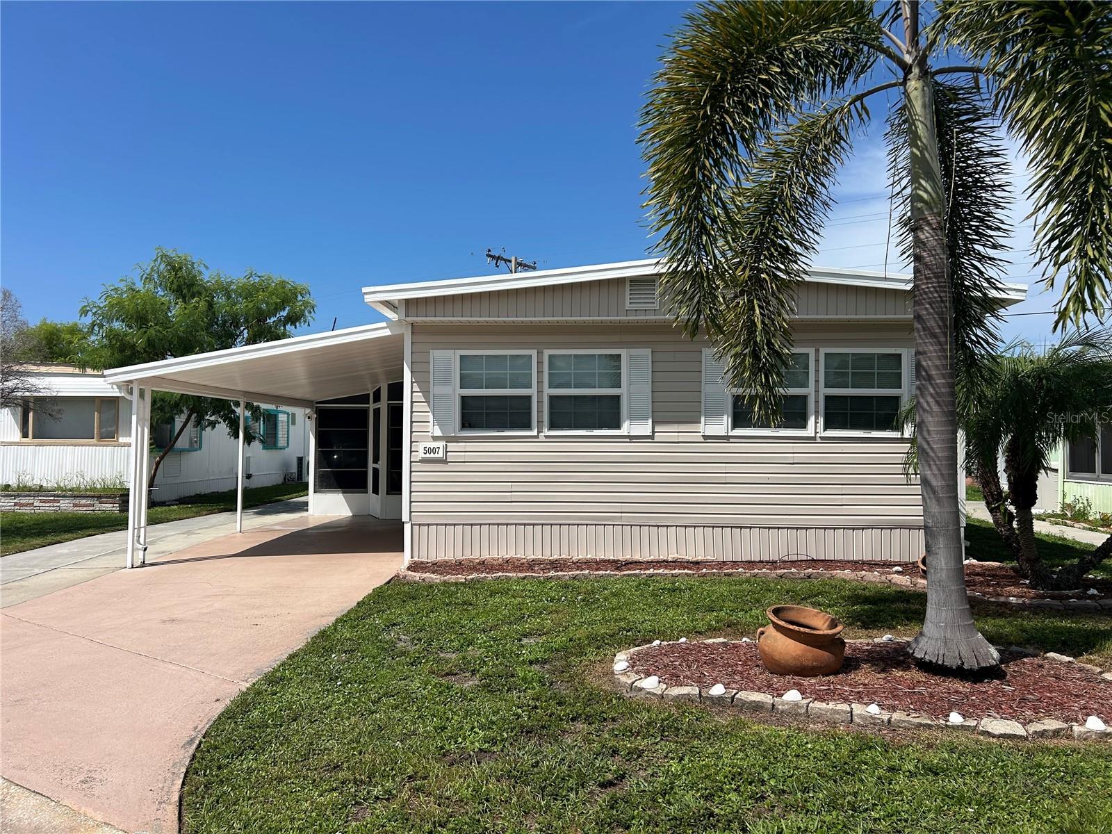 Photo of 5007 BOCA RATON AVENUE SARASOTA FL 34234
