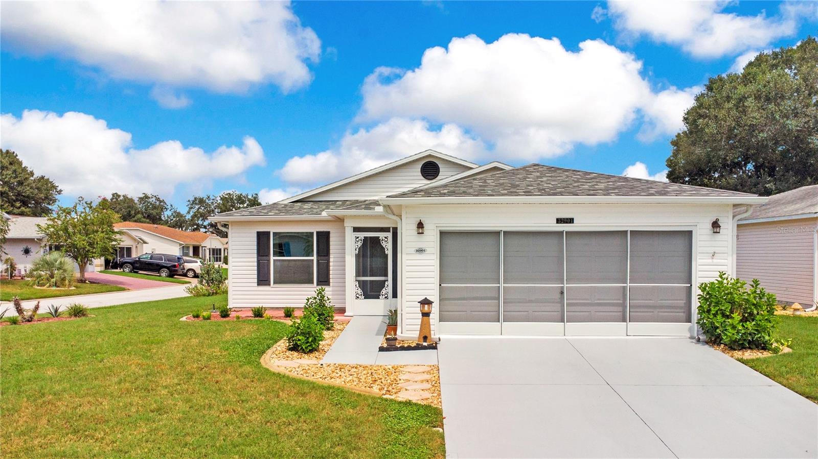 Photo of 32901 ENCHANTED OAKS LANE LEESBURG FL 34748