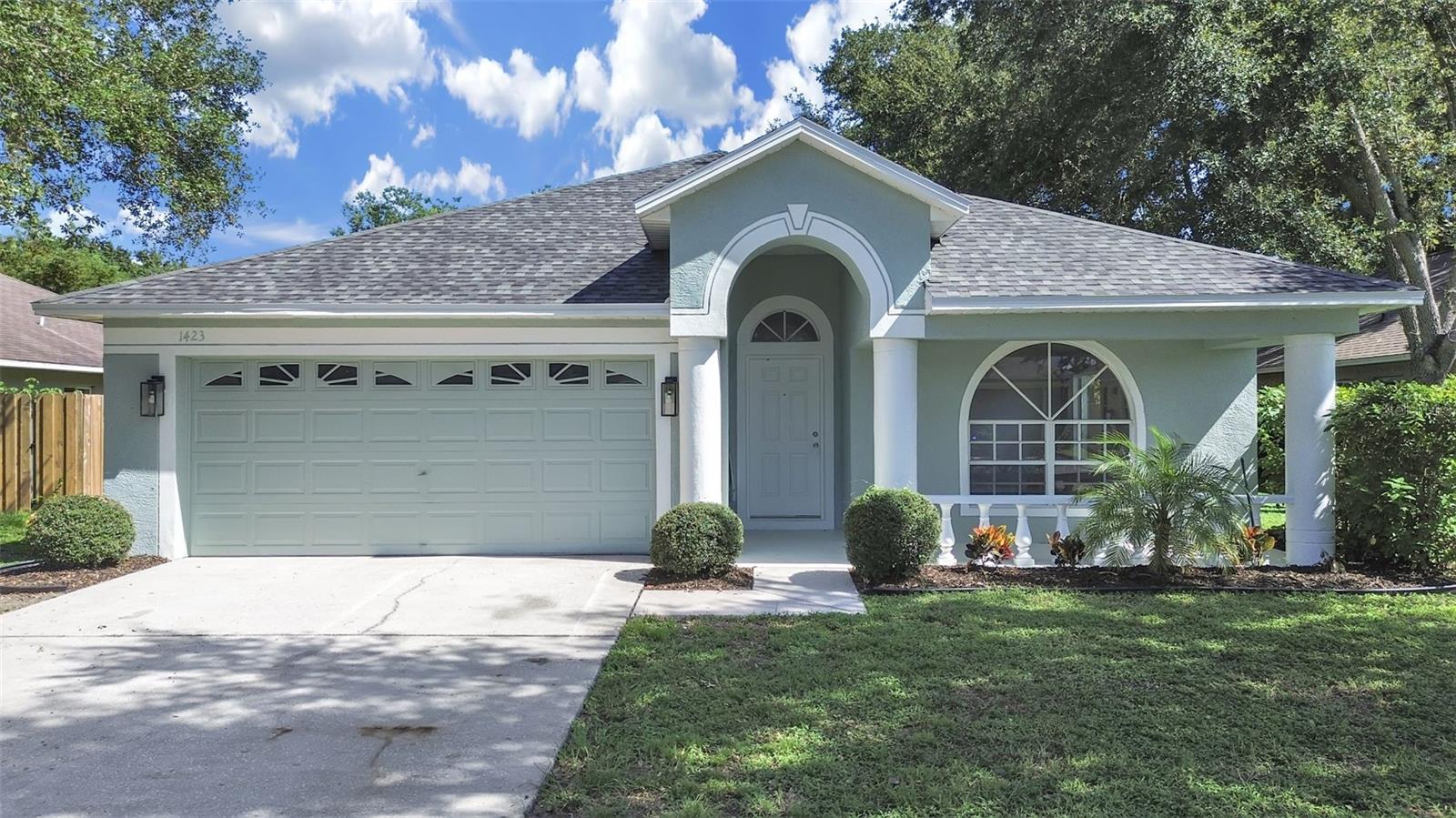 Photo of 1423 LAKE SHORE RANCH DRIVE SEFFNER FL 33584