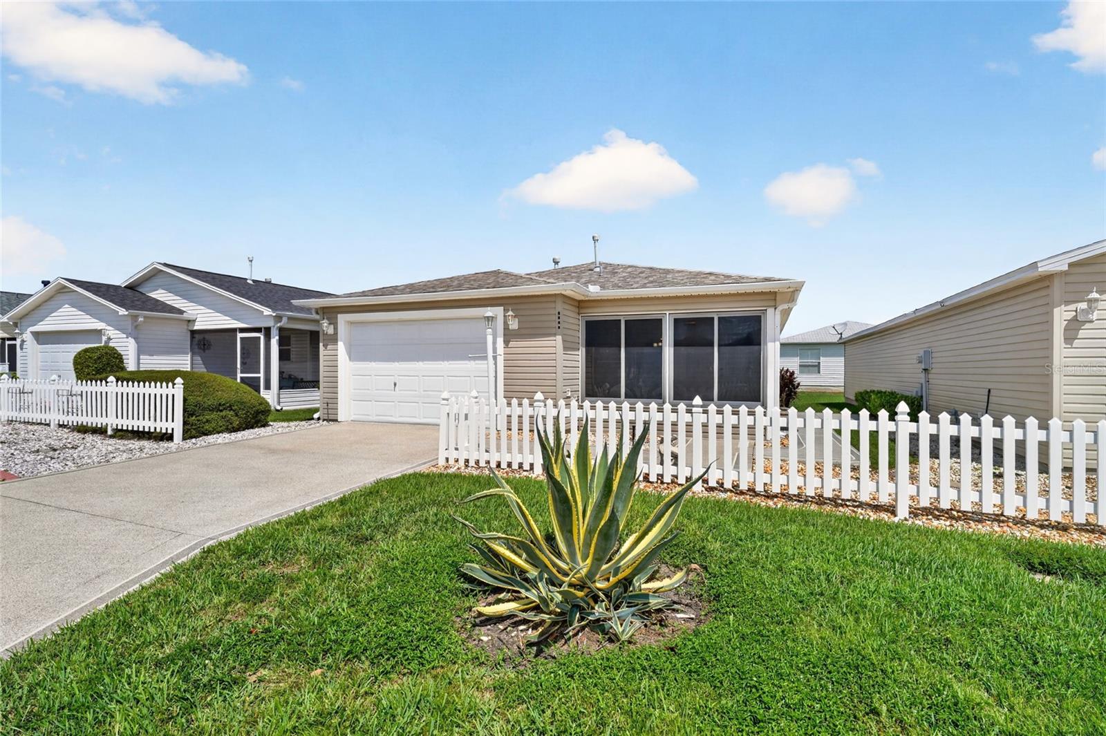 Photo of 8214 SE 169TH PALOWNIA LOOP THE VILLAGES FL 32162