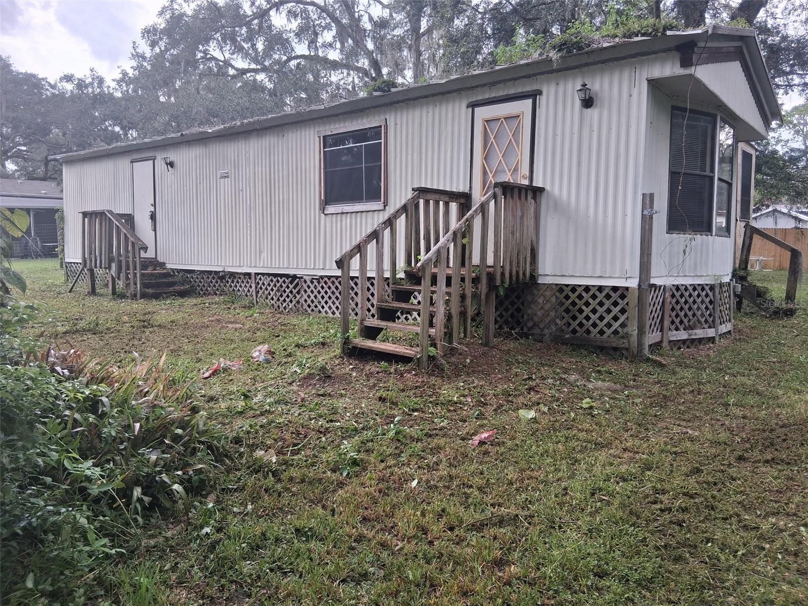 Photo of 19399 FORT DADE AVENUE BROOKSVILLE FL 34601