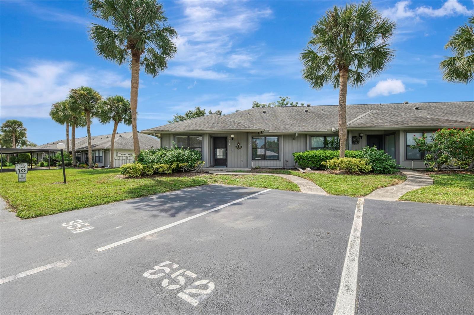 Photo of 952 N BENEVA ROAD #V-23 SARASOTA FL 34232