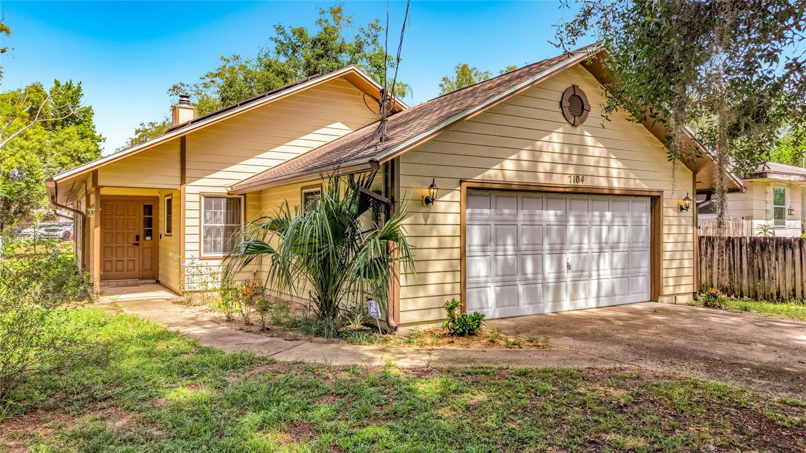 Photo of 7104 BLEDSOE AVENUE ORLANDO FL 32810