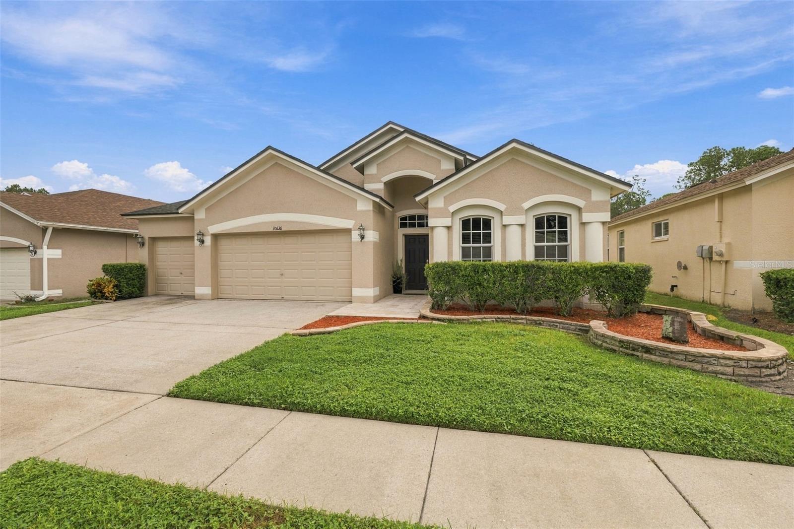 Photo of 35136 DEERFIELD OAKS DRIVE ZEPHYRHILLS FL 33541