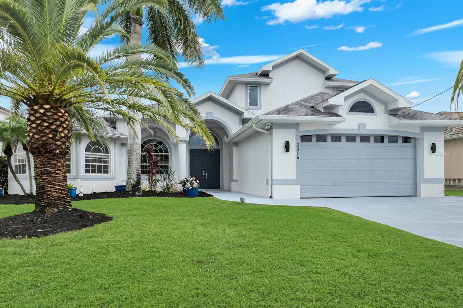 Photo of 2309 SE 20TH PLACE CAPE CORAL FL 33990