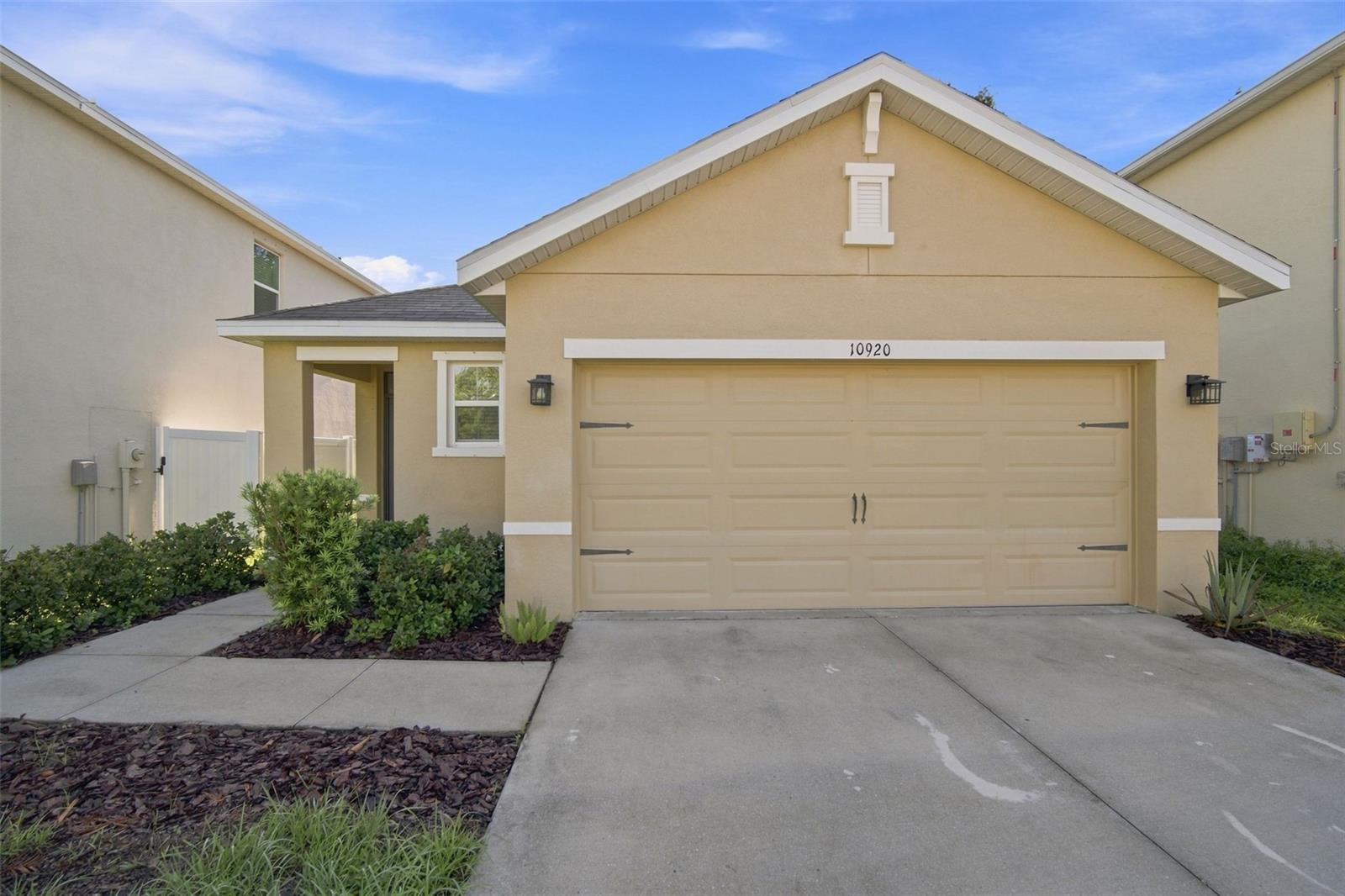 Photo of 10920 CARLTON FIELDS DRIVE RIVERVIEW FL 33579