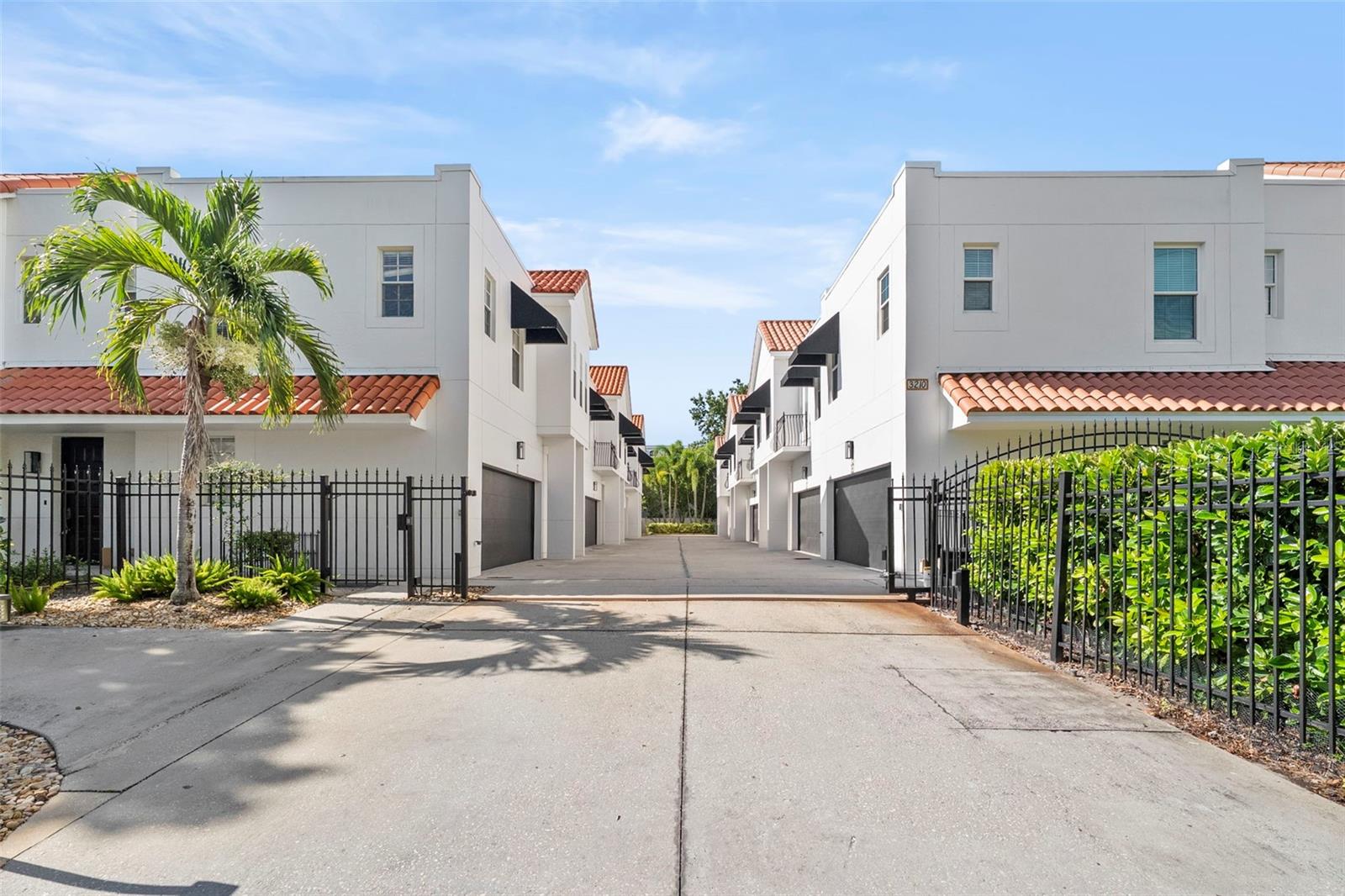 Photo of 3210 W HORATIO STREET #6 TAMPA FL 33609