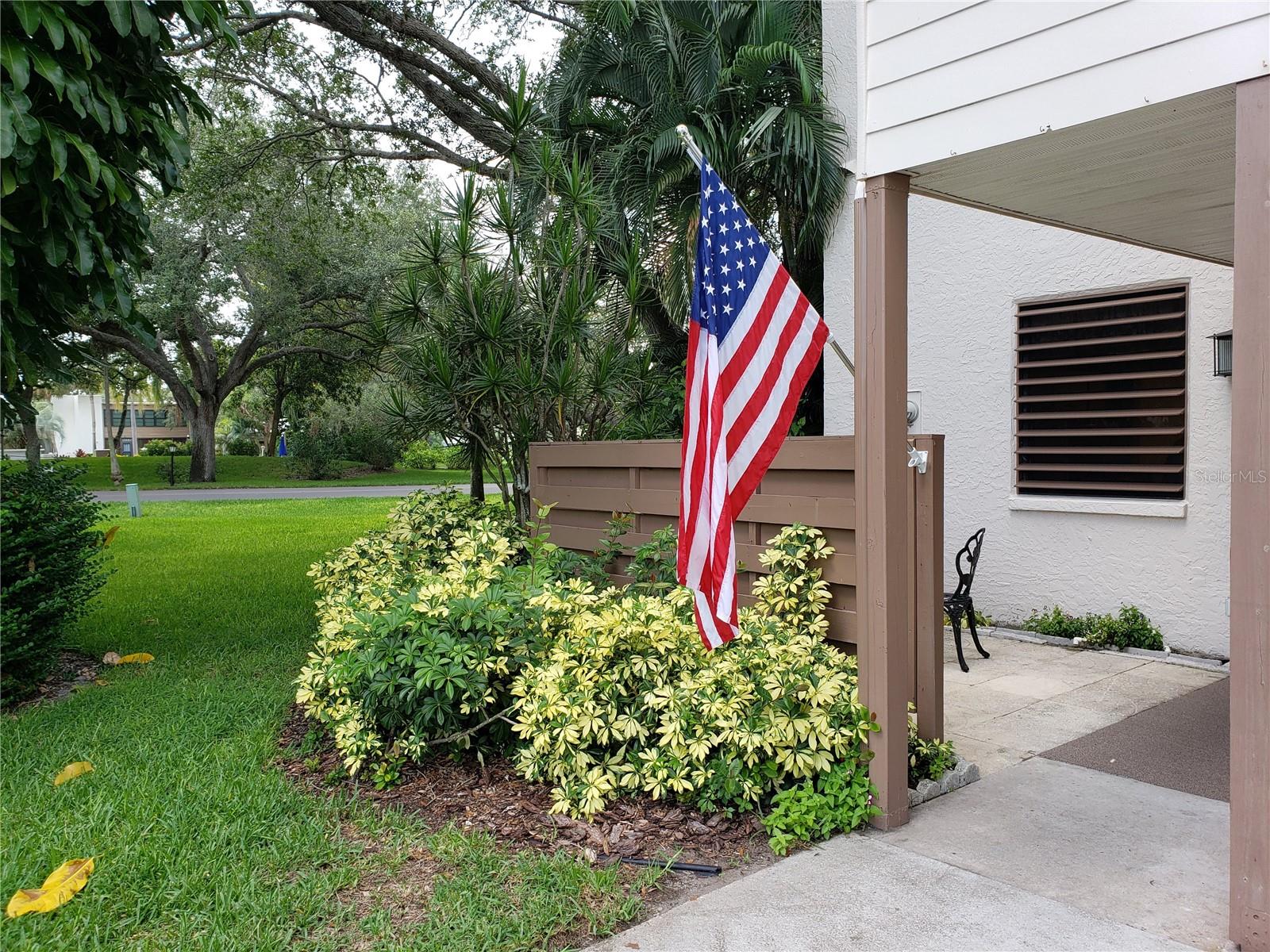 Photo of 138 PINENEEDLE DRIVE BRADENTON FL 34210
