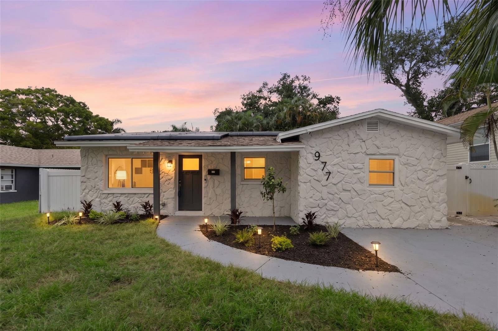 Photo of 977 27TH AVENUE ST PETERSBURG FL 33705