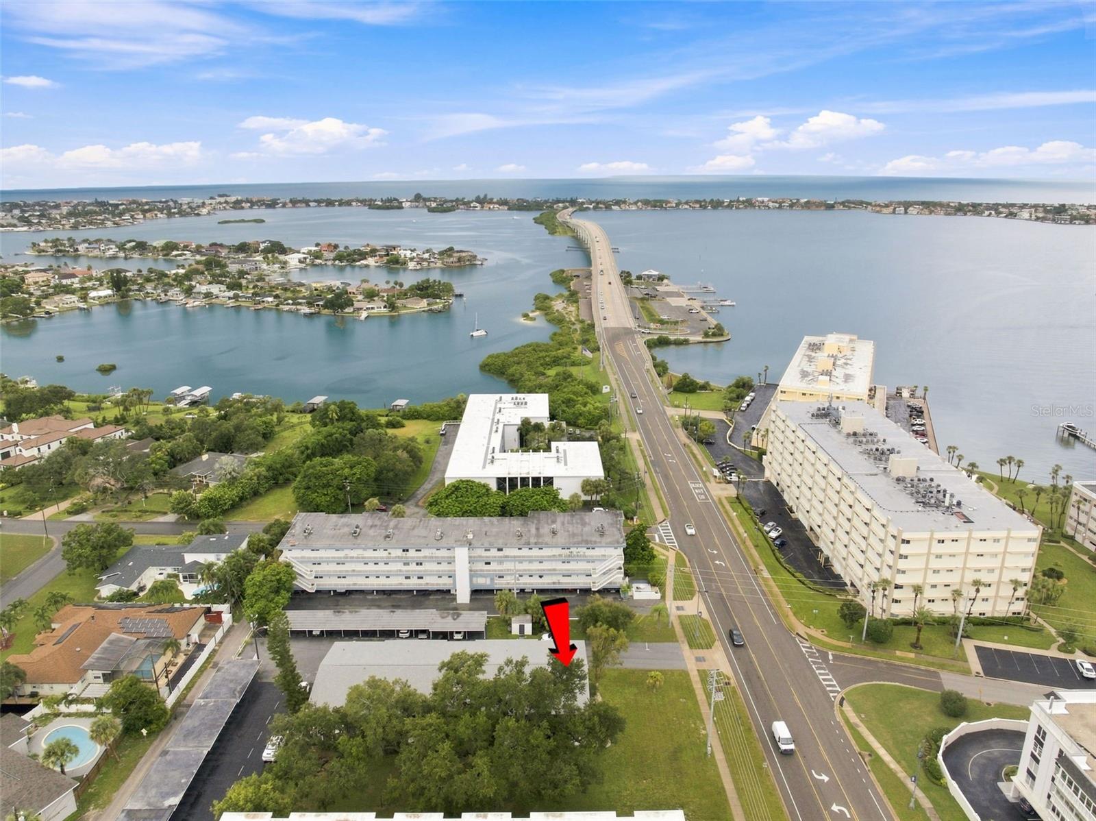 Photo of 2950 W BAY DRIVE #B1 BELLEAIR BLUFFS FL 33770