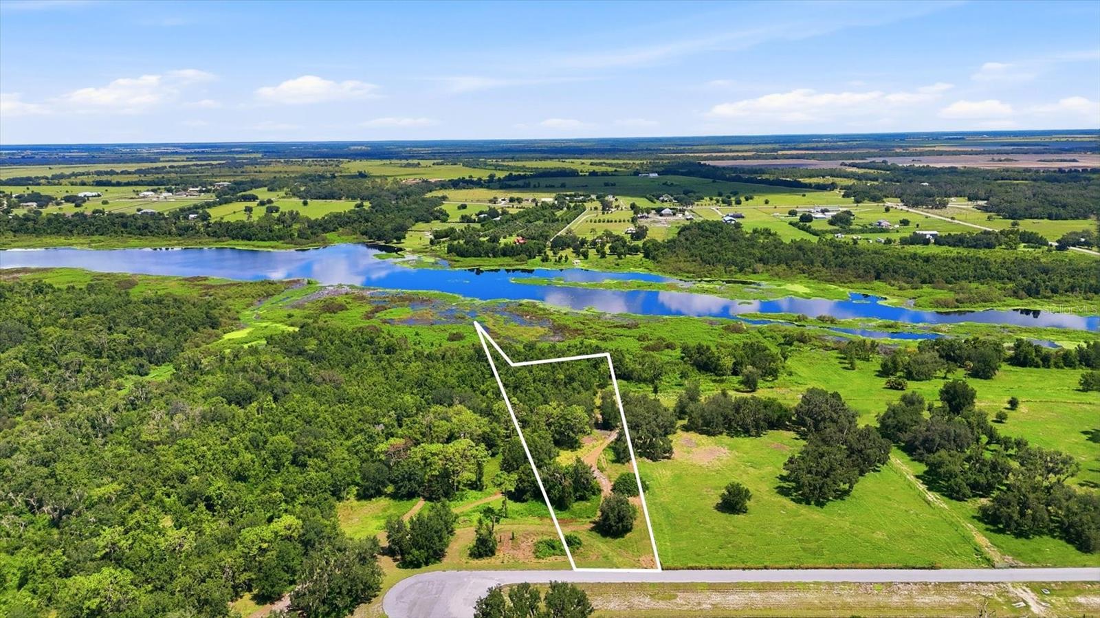 Photo of 26125 39TH PL E BOULEVARD MYAKKA CITY FL 34251