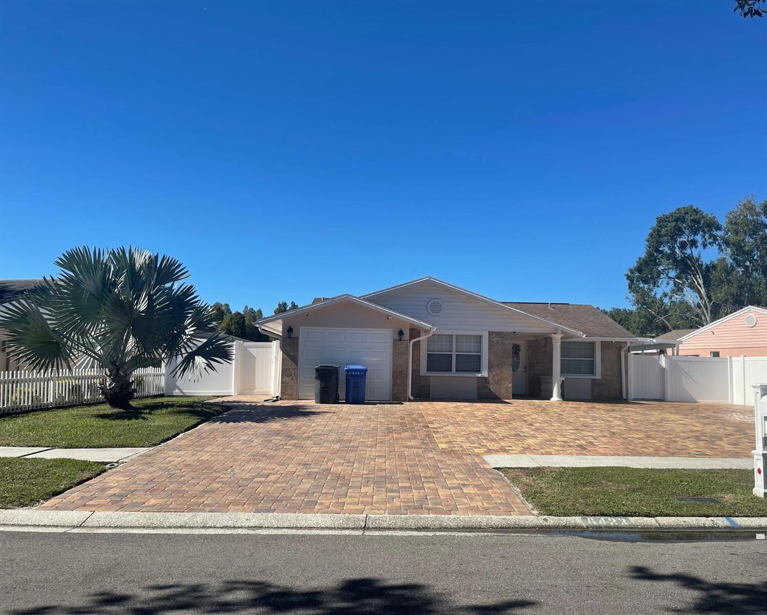 Photo of 6423 MONTEREY BOULEVARD TAMPA FL 33625