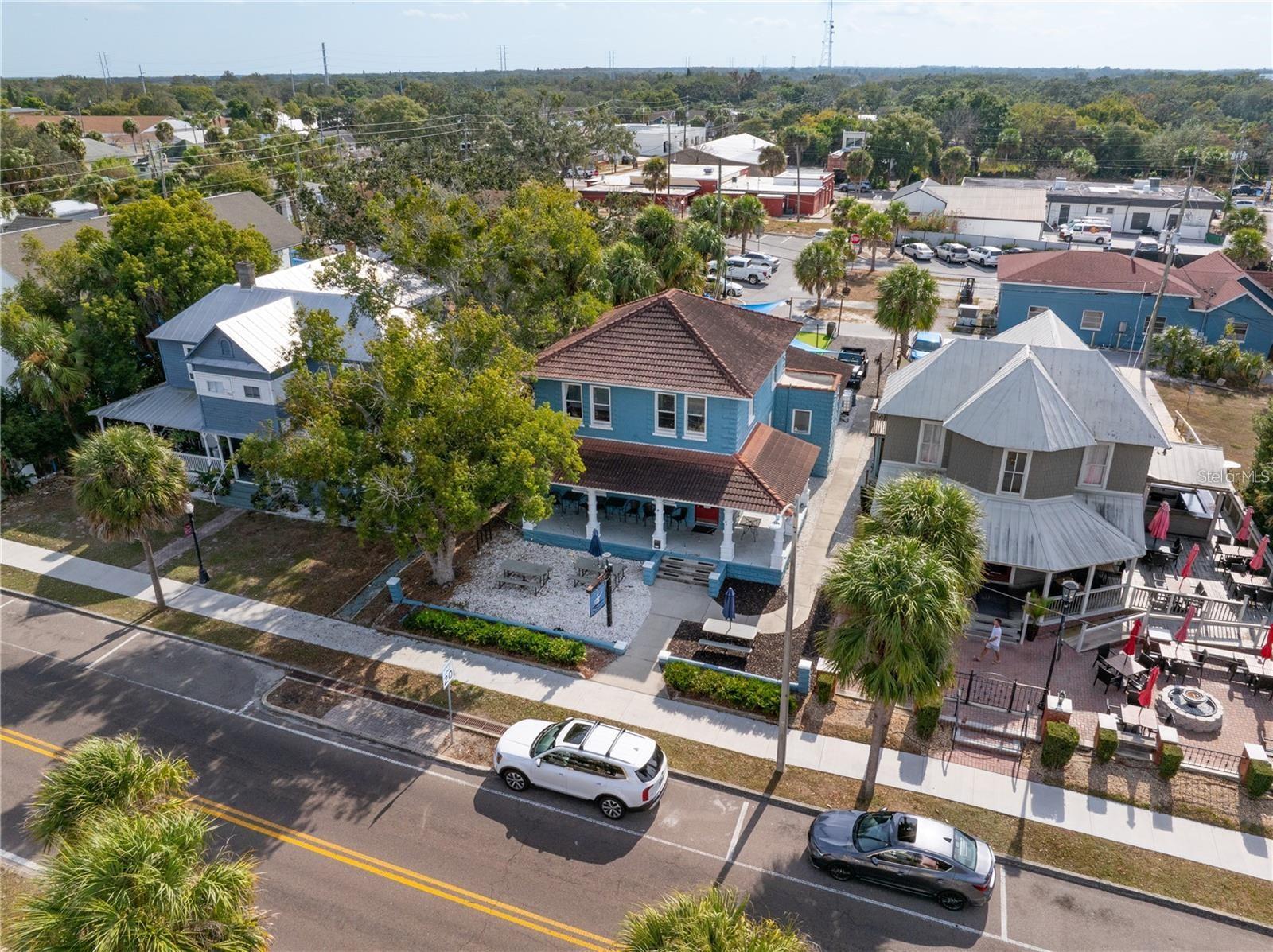 Photo of 312 E TARPON AVENUE TARPON SPRINGS FL 34689