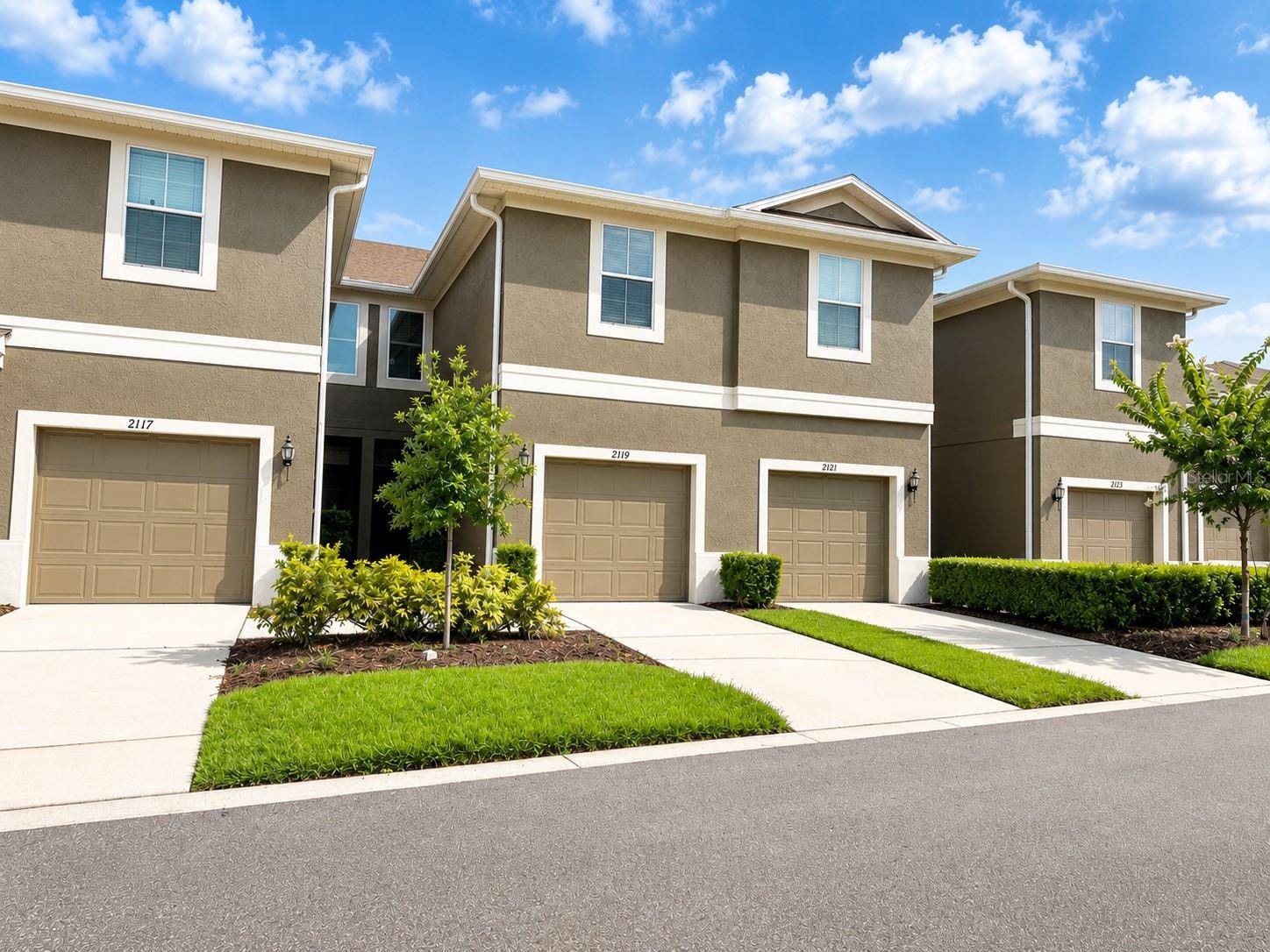 Photo of 2119 LENNOX DALE LANE BRANDON FL 33510