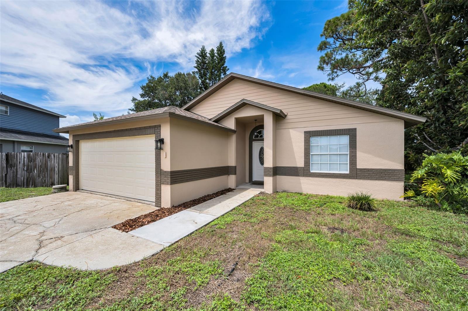 Photo of 1874 FEATHER TREE CIRCLE CLEARWATER FL 33765