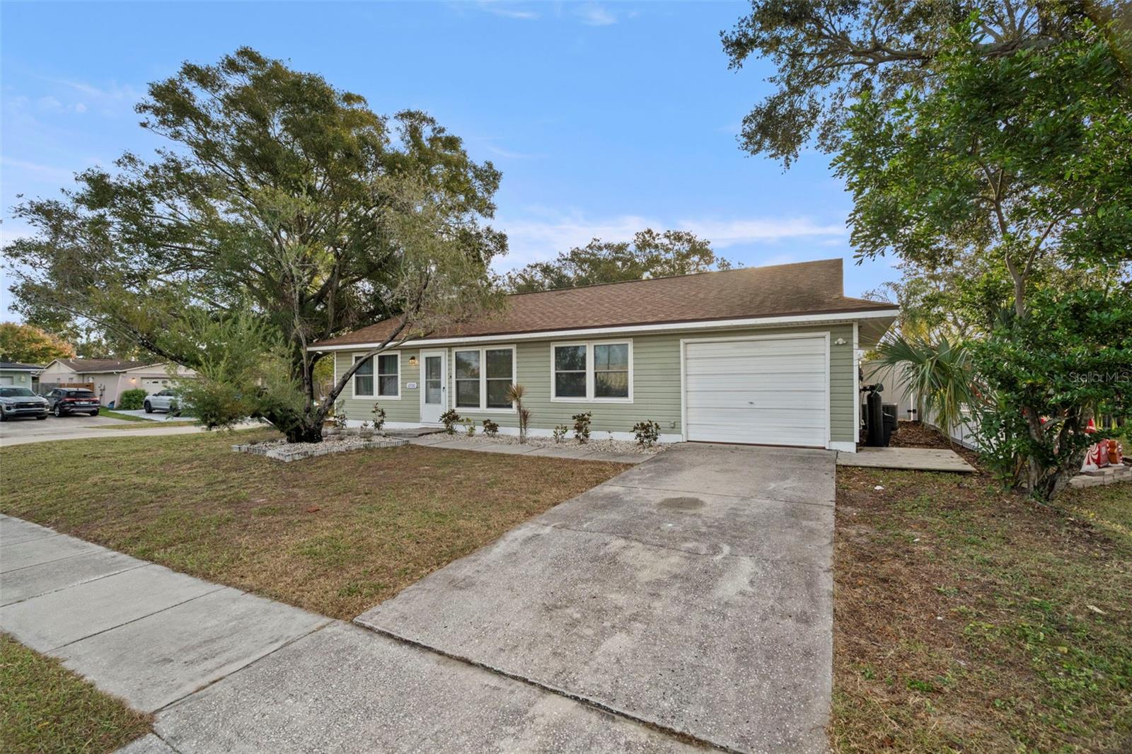 Photo of 6500 BRIAR RIDGE COURT PINELLAS PARK FL 33782