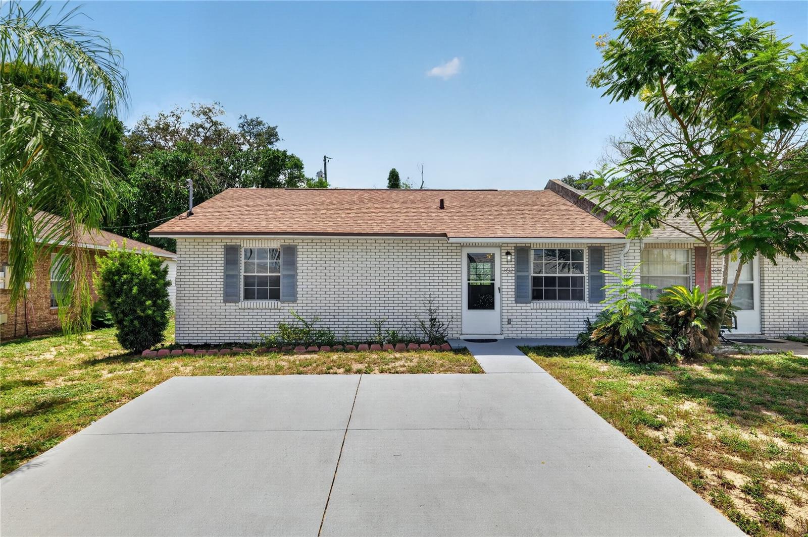 Photo of 1432 THOUSAND ROSES DRIVE LAKE WALES FL 33853