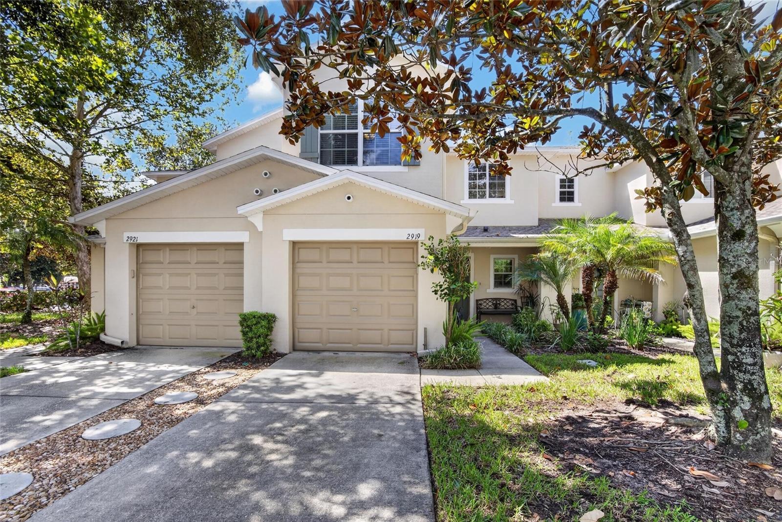 Photo of 2919 ROYAL TUSCAN LANE VALRICO FL 33594