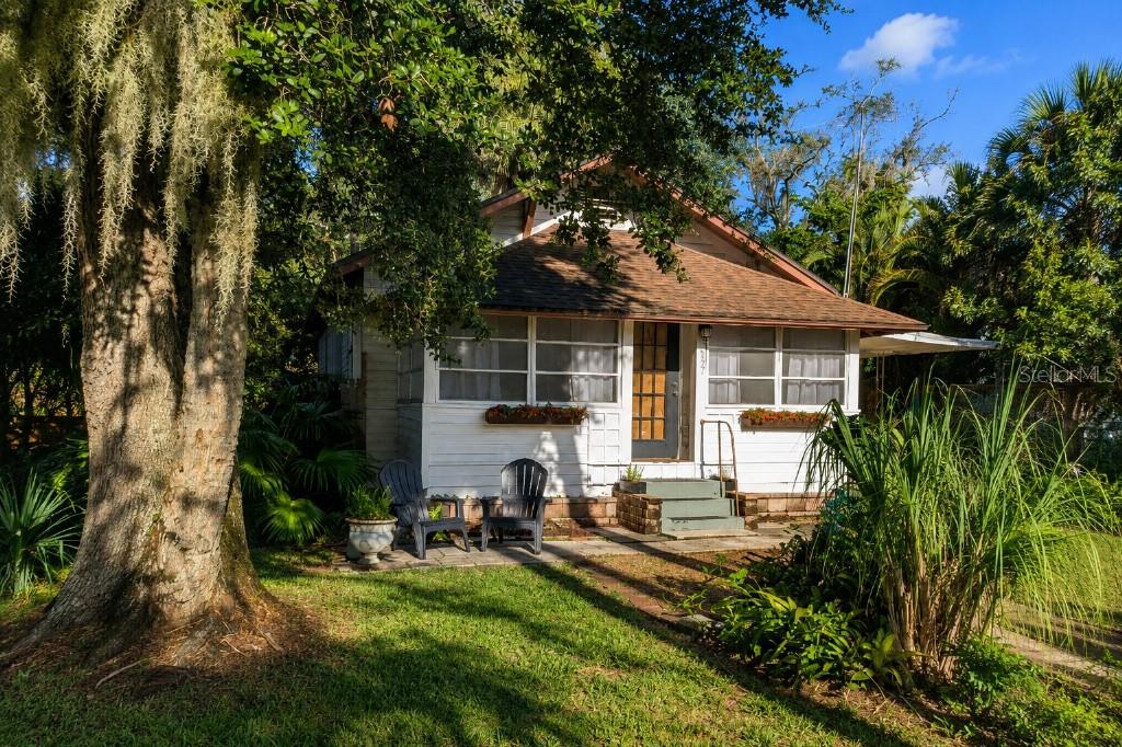 Photo of 7427 CHAPEL AVENUE NEW PORT RICHEY FL 34652