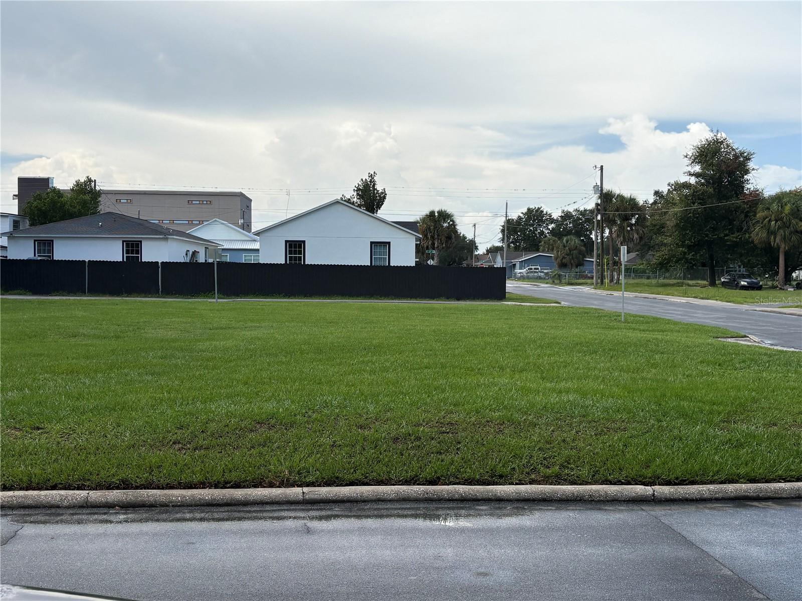 Photo of 1233 N NEW YORK AVENUE LAKELAND FL 33805