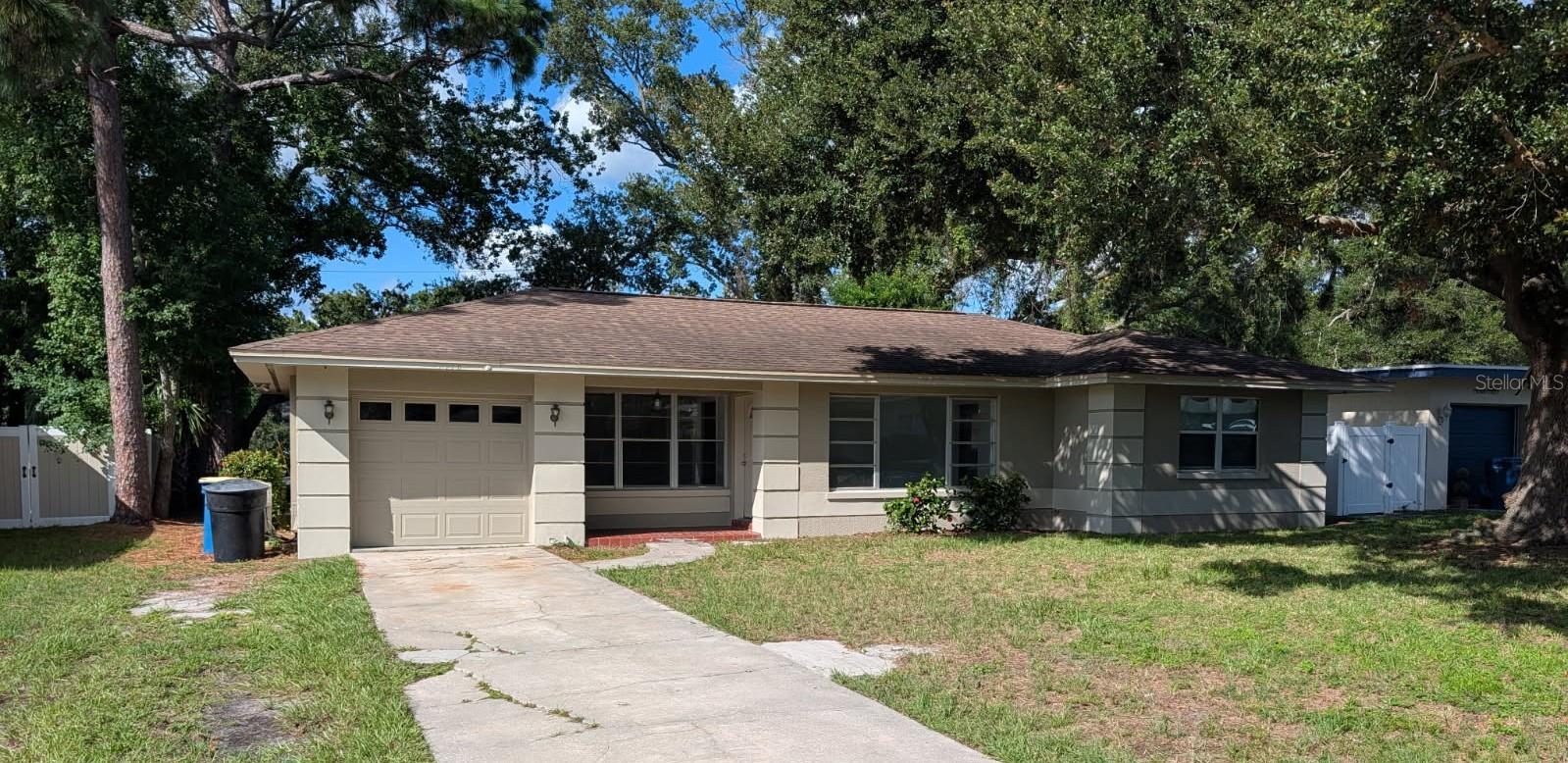 Photo of 1574 CROWN STREET CLEARWATER FL 33755