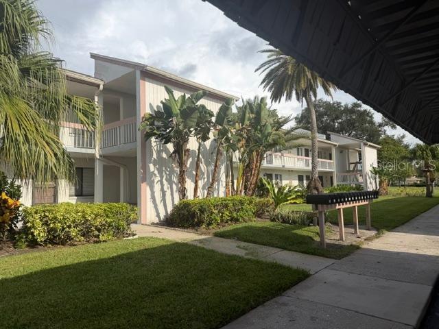 Photo of 105 LAKEVIEW WAY #105 OLDSMAR FL 34677
