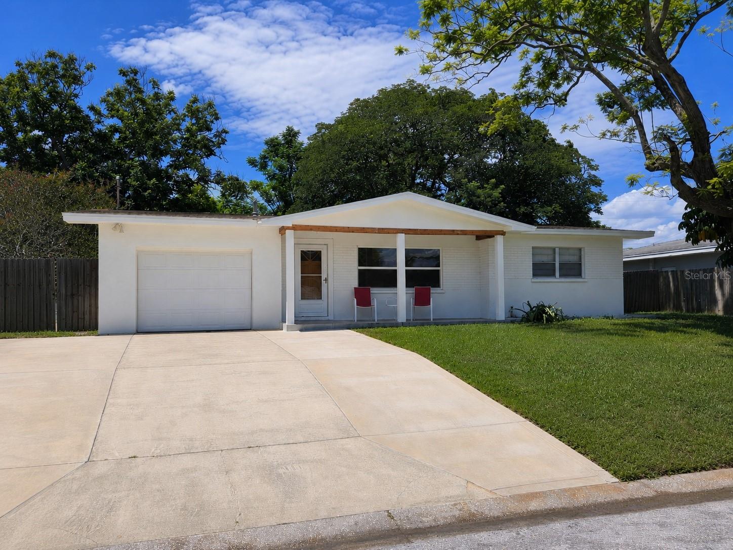 Photo of 1718 OWEN DRIVE CLEARWATER FL 33759