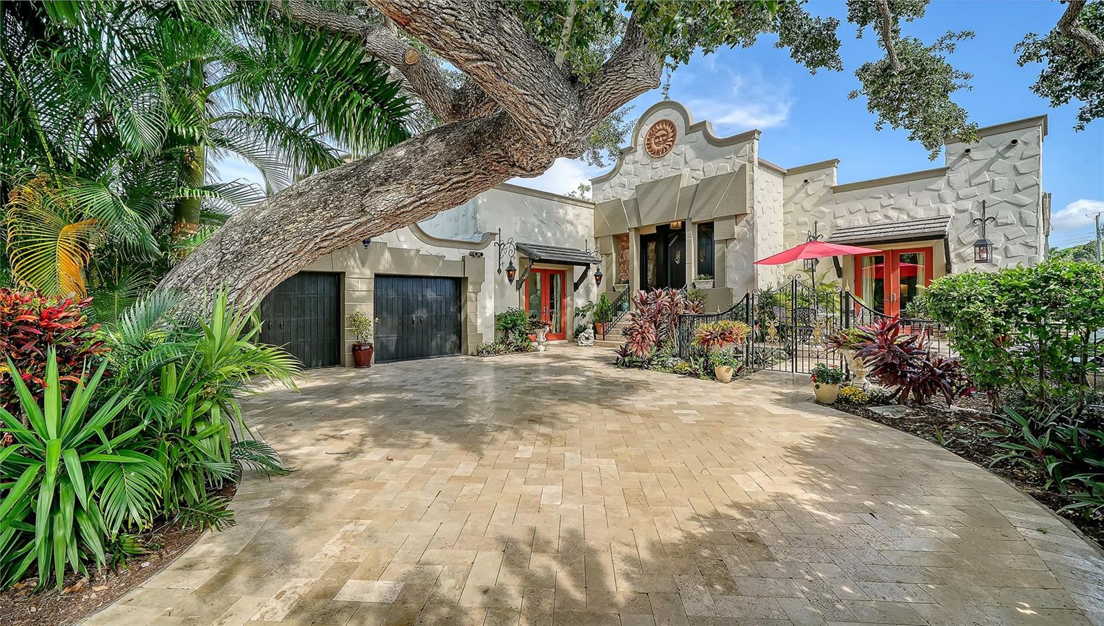 Photo of 1853 FIESTA DRIVE SARASOTA FL 34231