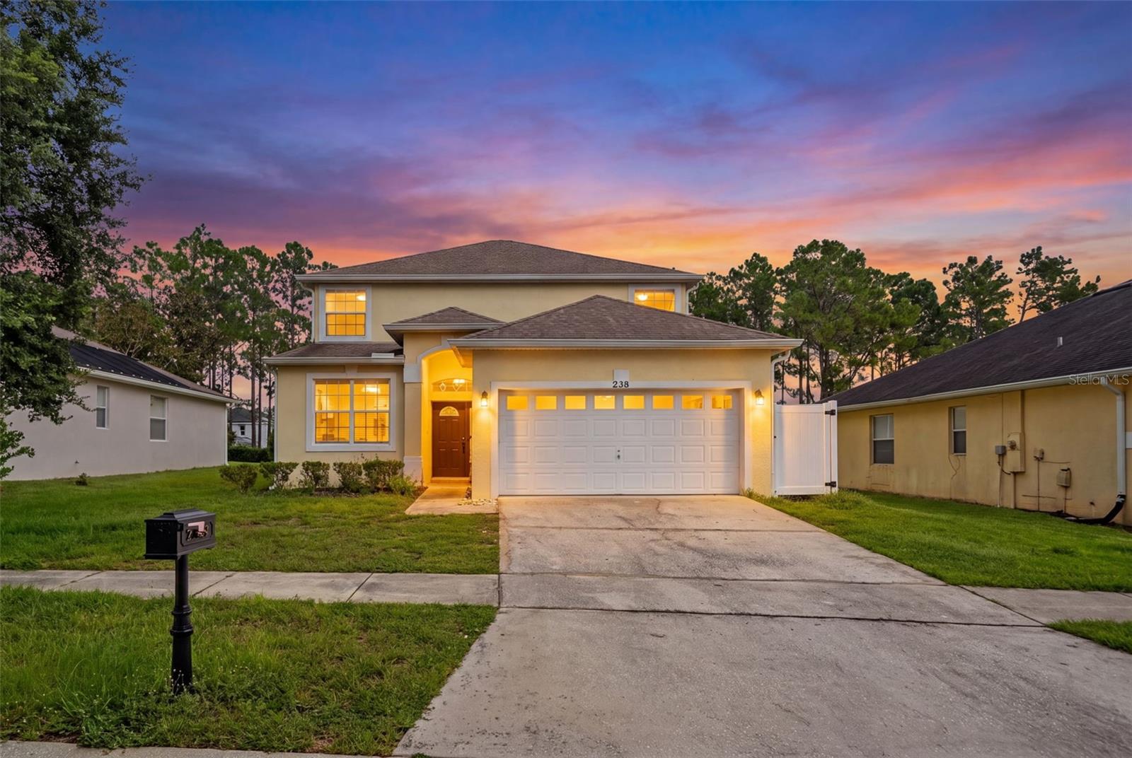 Photo of 238 N HAMPTON DRIVE DAVENPORT FL 33897
