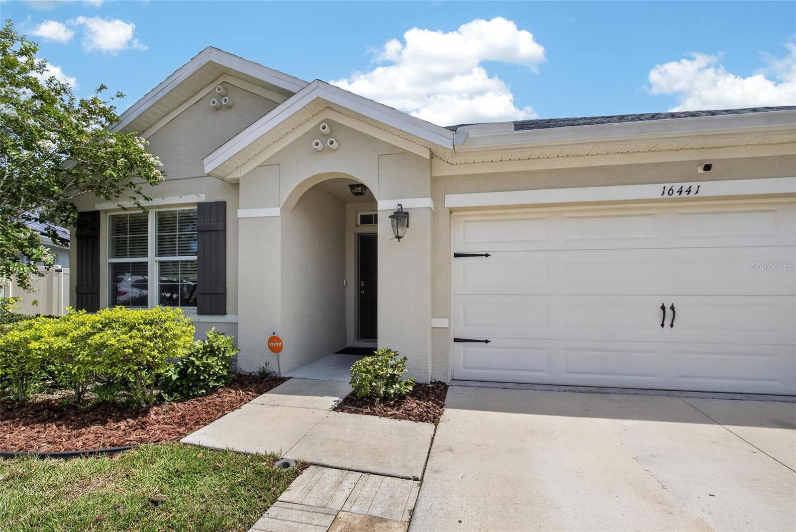 Photo of 16441 TREASURE POINT DRIVE WIMAUMA FL 33598