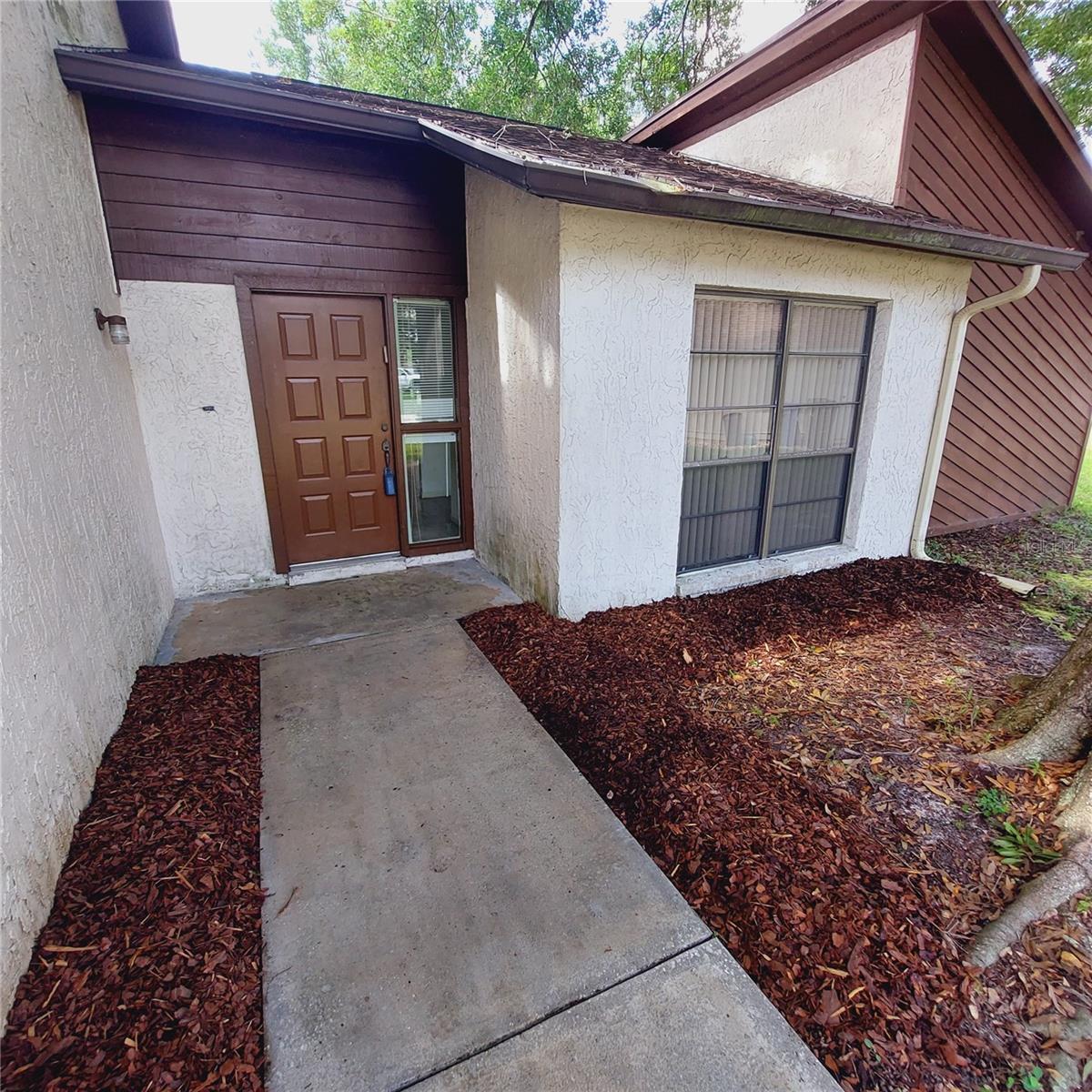 Photo of 14902 OLDGATE PLACE TAMPA FL 33624