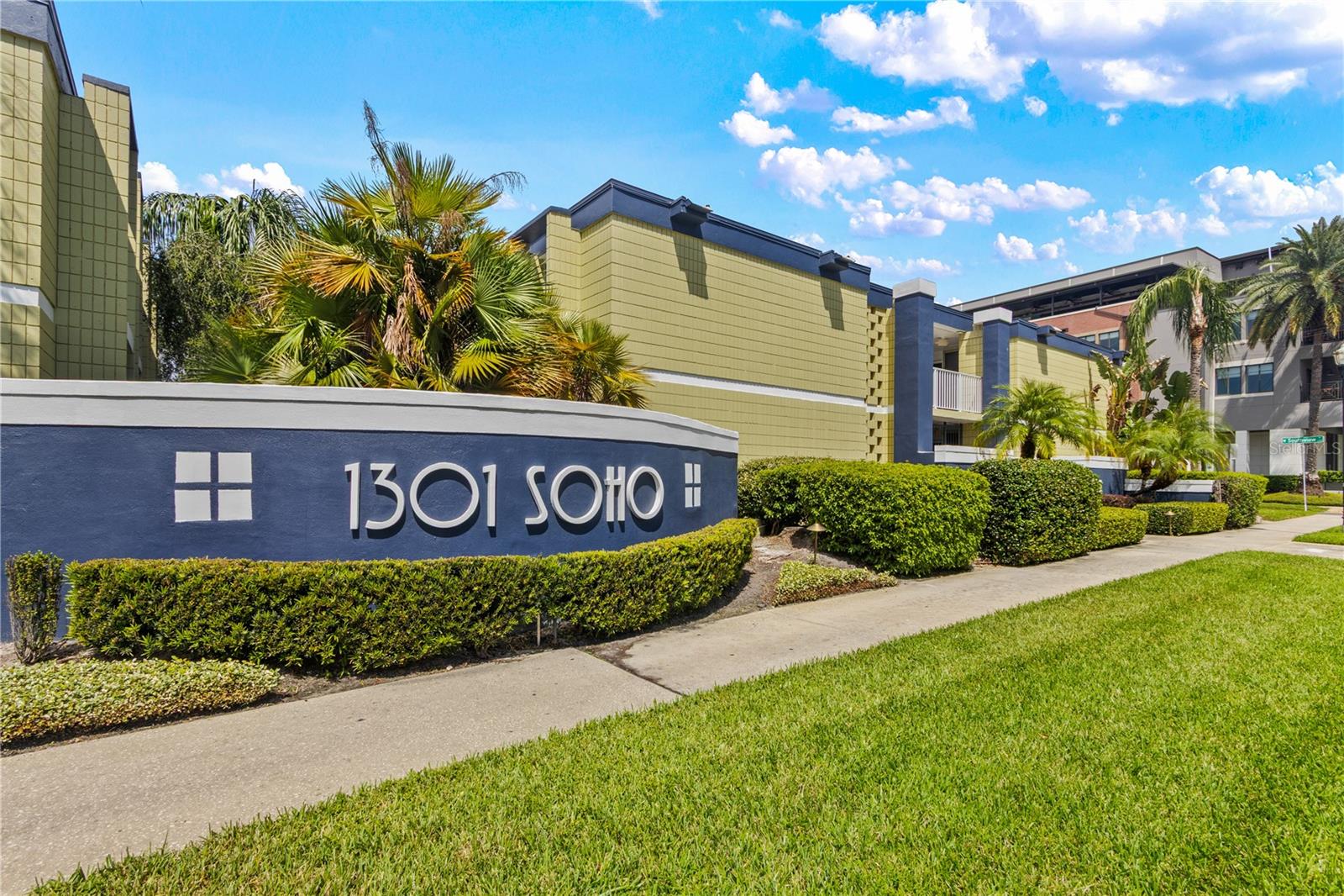 Photo of 1301 S HOWARD AVENUE #B18 TAMPA FL 33606