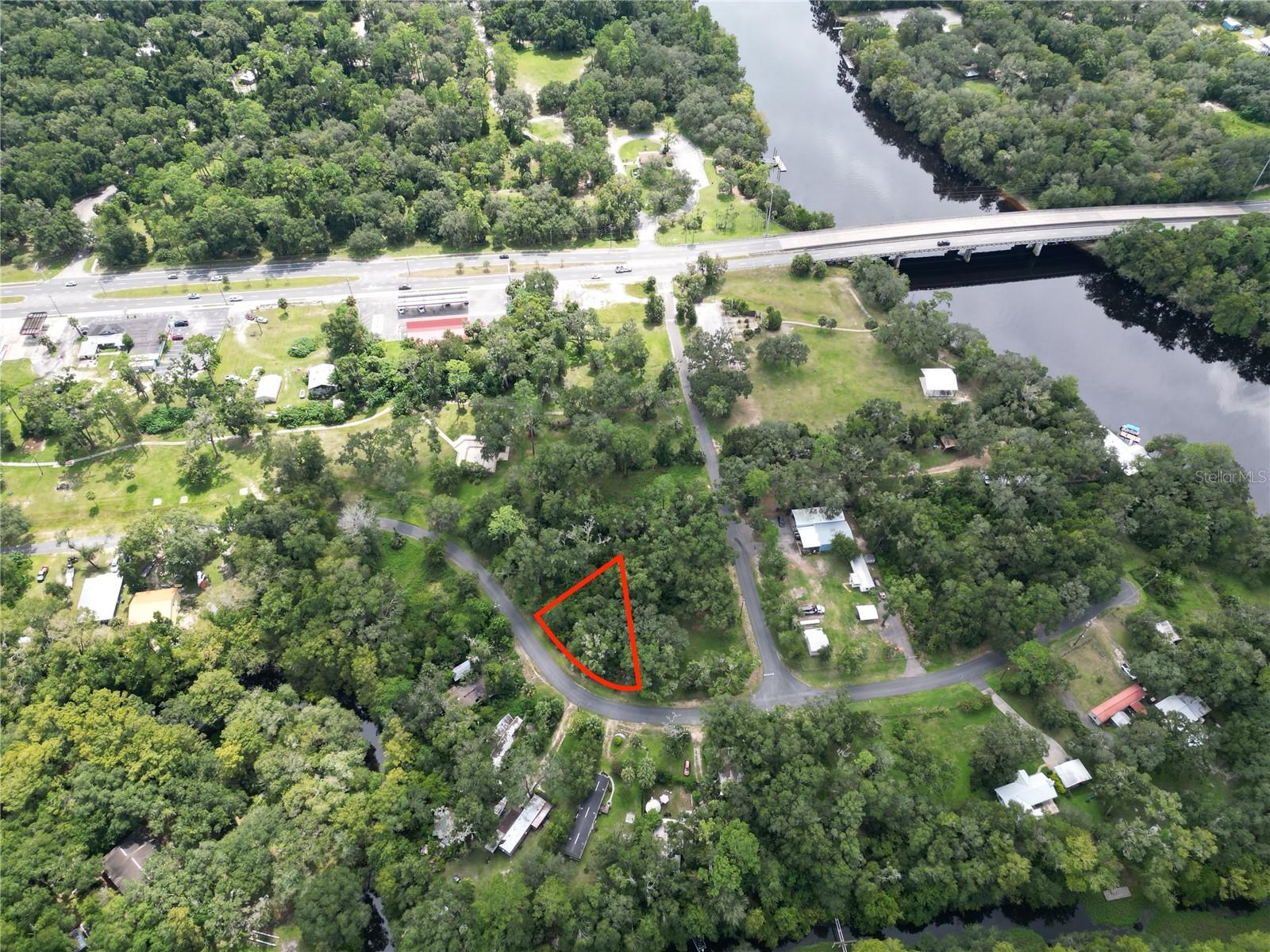 Photo of 7739 LAKE AVENUE FANNING SPRINGS FL 32693
