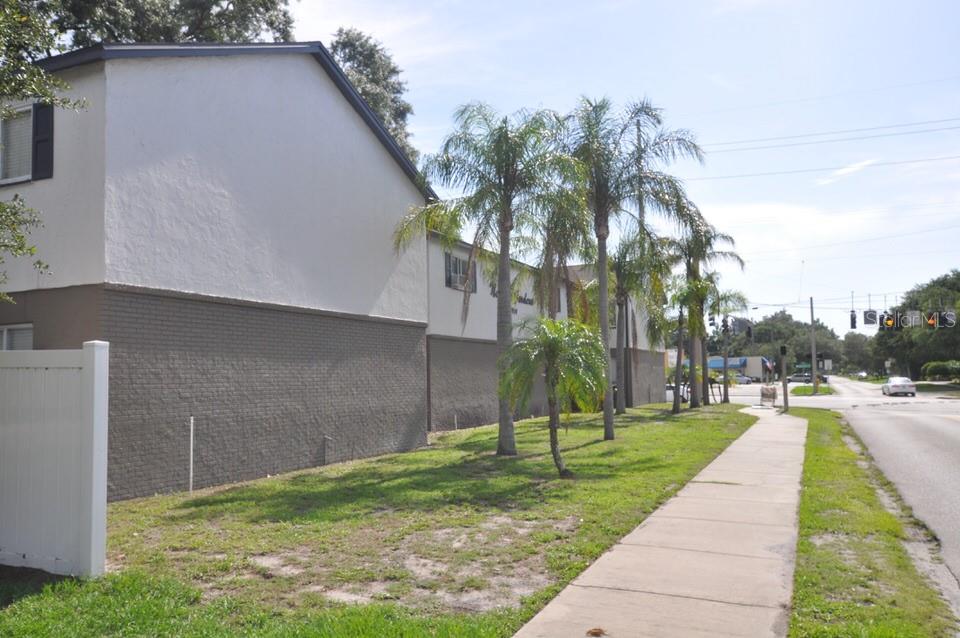 Photo of 3914 W NEPTUNE STREET #3 TAMPA FL 33629