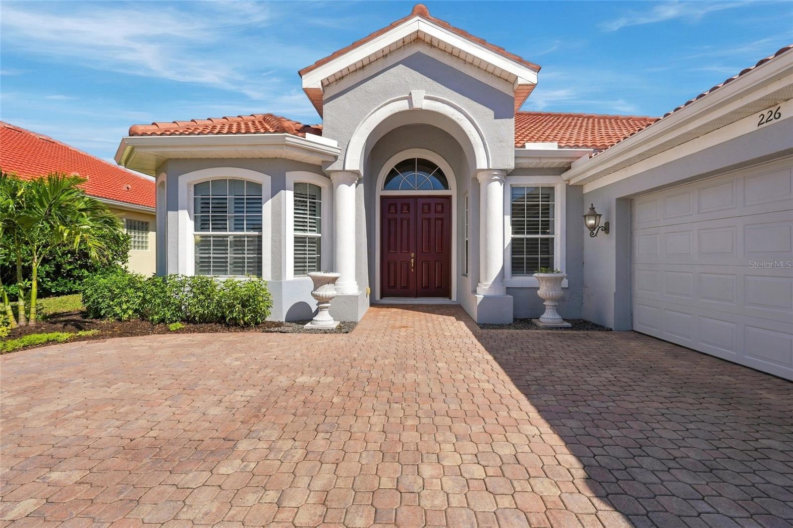 Photo of 226 MONTELLUNA DRIVE NORTH VENICE FL 34275