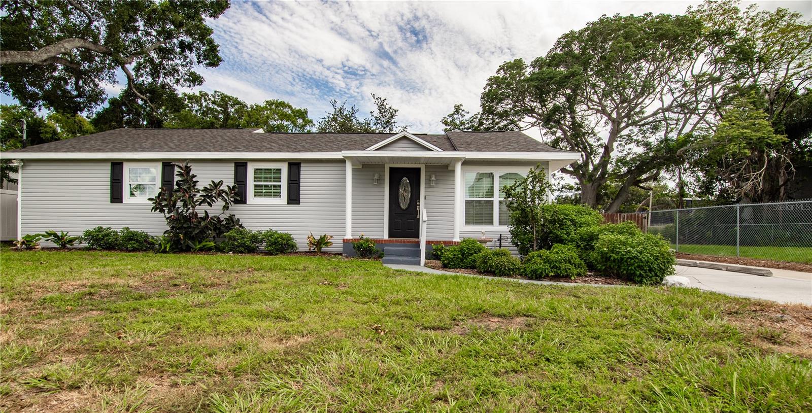 Photo of 4710 W PRICE AVENUE TAMPA FL 33611