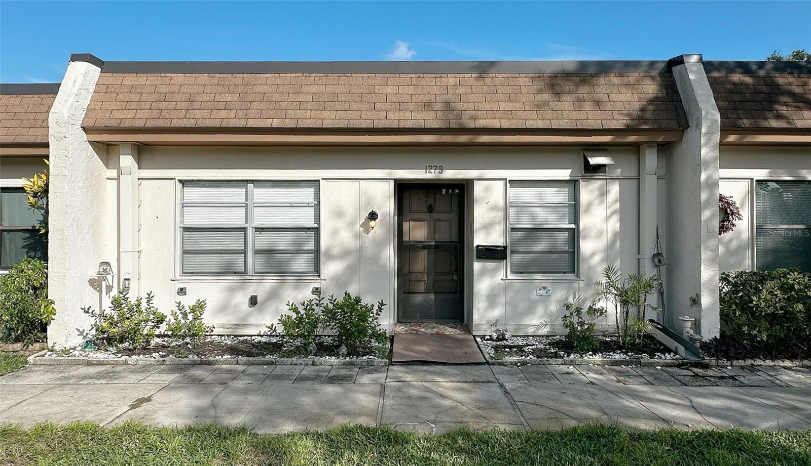 Photo of 1279 MISSION HILLS BOULEVARD CLEARWATER FL 33759