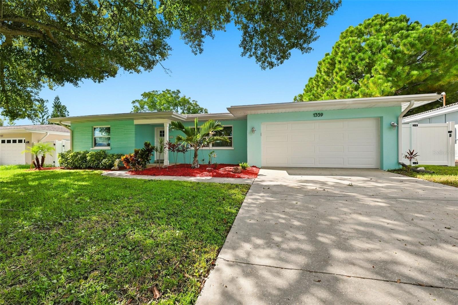 Photo of 1359 HOWARD STREET CLEARWATER FL 33756
