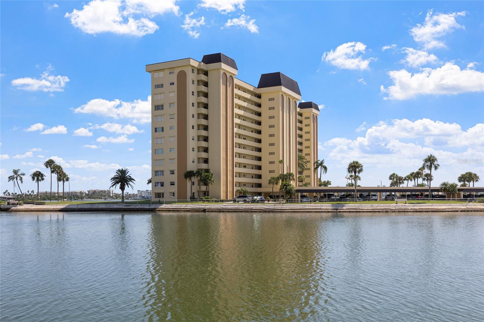 Photo of 4775 COVE CIRCLE #202 ST PETERSBURG FL 33708