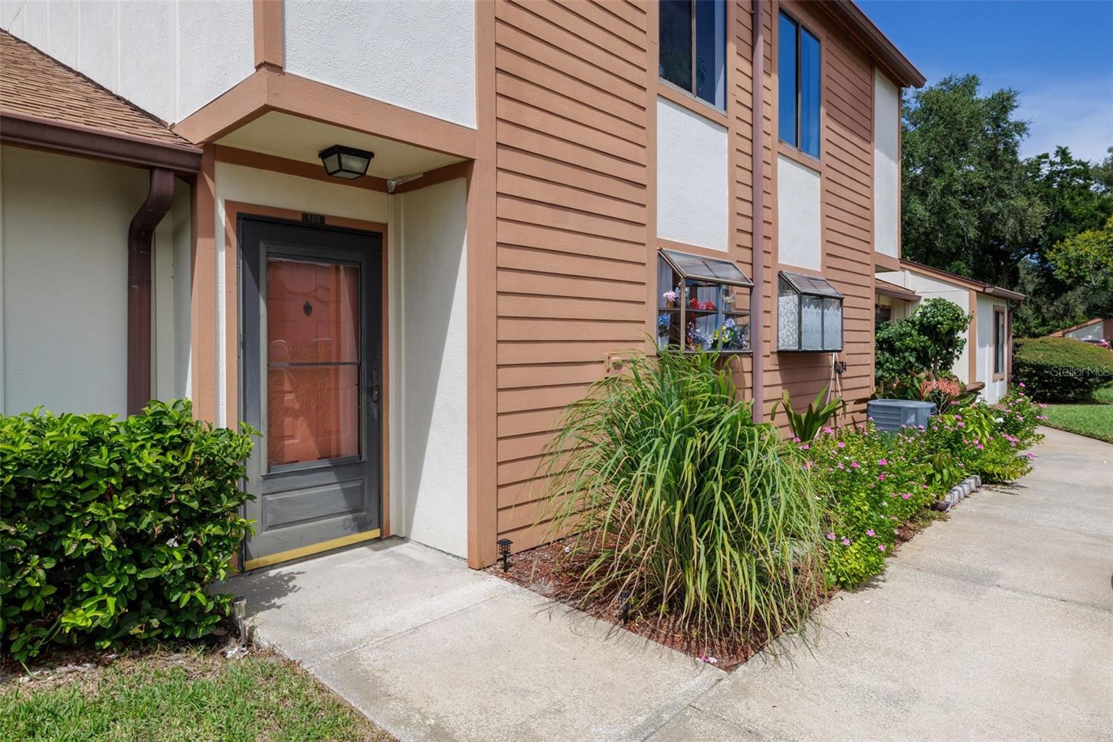 Photo of 105 WHITE FAWN DRIVE #1050 DAYTONA BEACH FL 32114