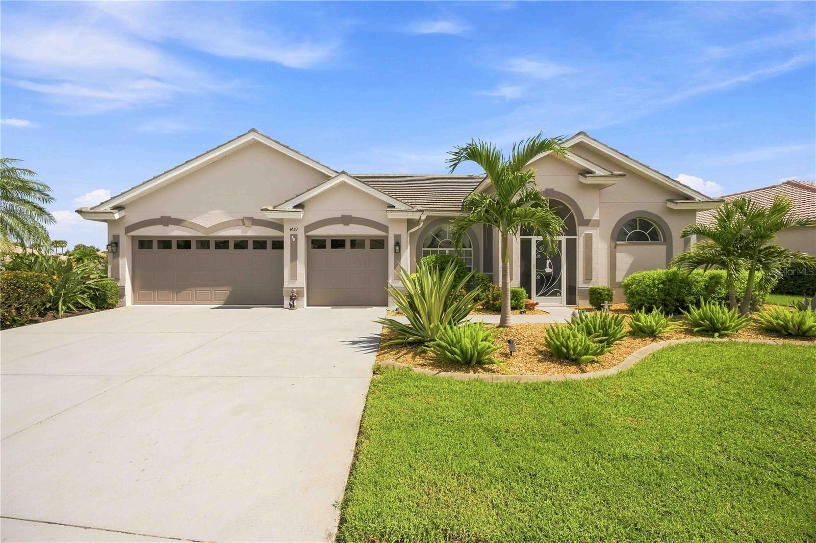 Photo of 4619 CHASE OAKS DRIVE SARASOTA FL 34241