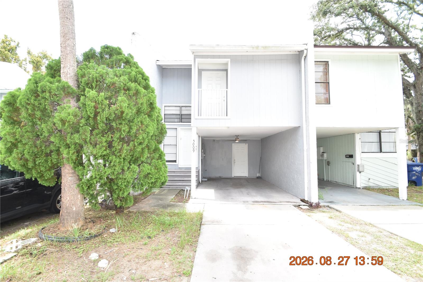Photo of 5009 TERRACE VILLAGE LANE TAMPA FL 33617