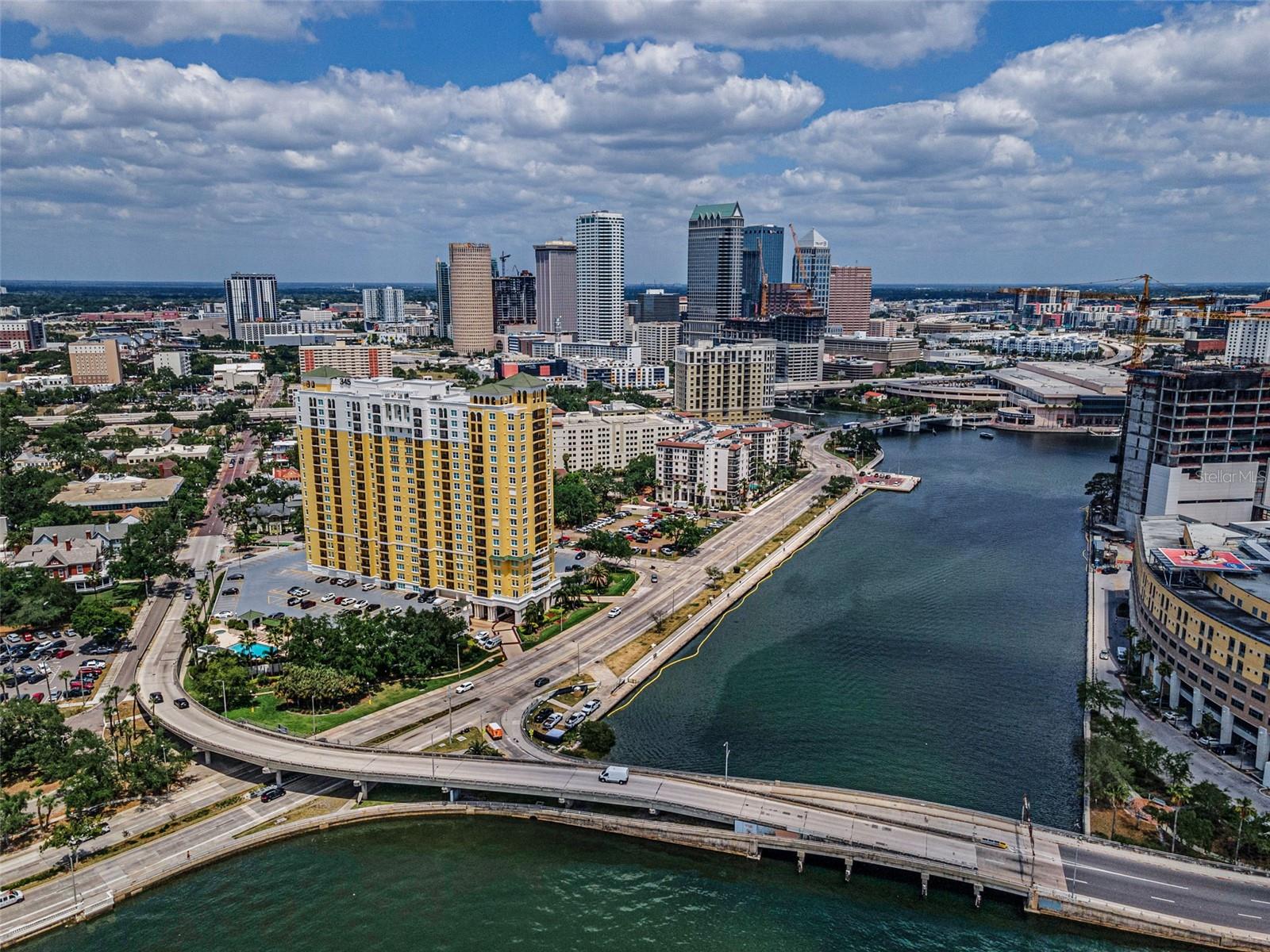 Photo of 345 BAYSHORE BOULEVARD #1006 TAMPA FL 33606
