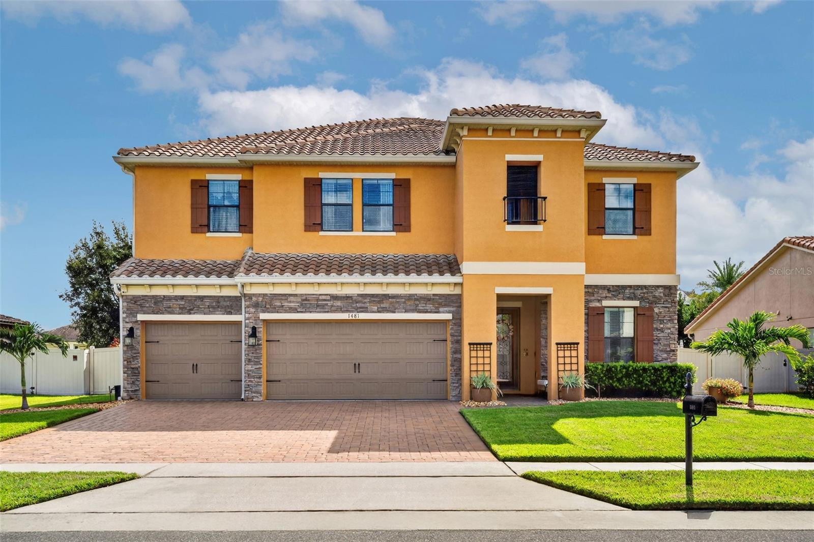 Photo of 1481 CALM WATERS COURT ST CLOUD FL 34771
