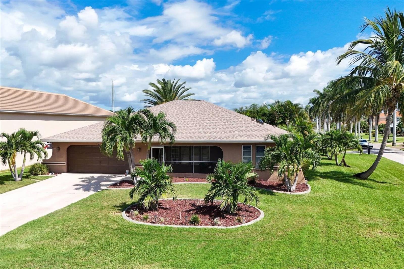 Photo of 901 SW 51ST TERRACE CAPE CORAL FL 33914