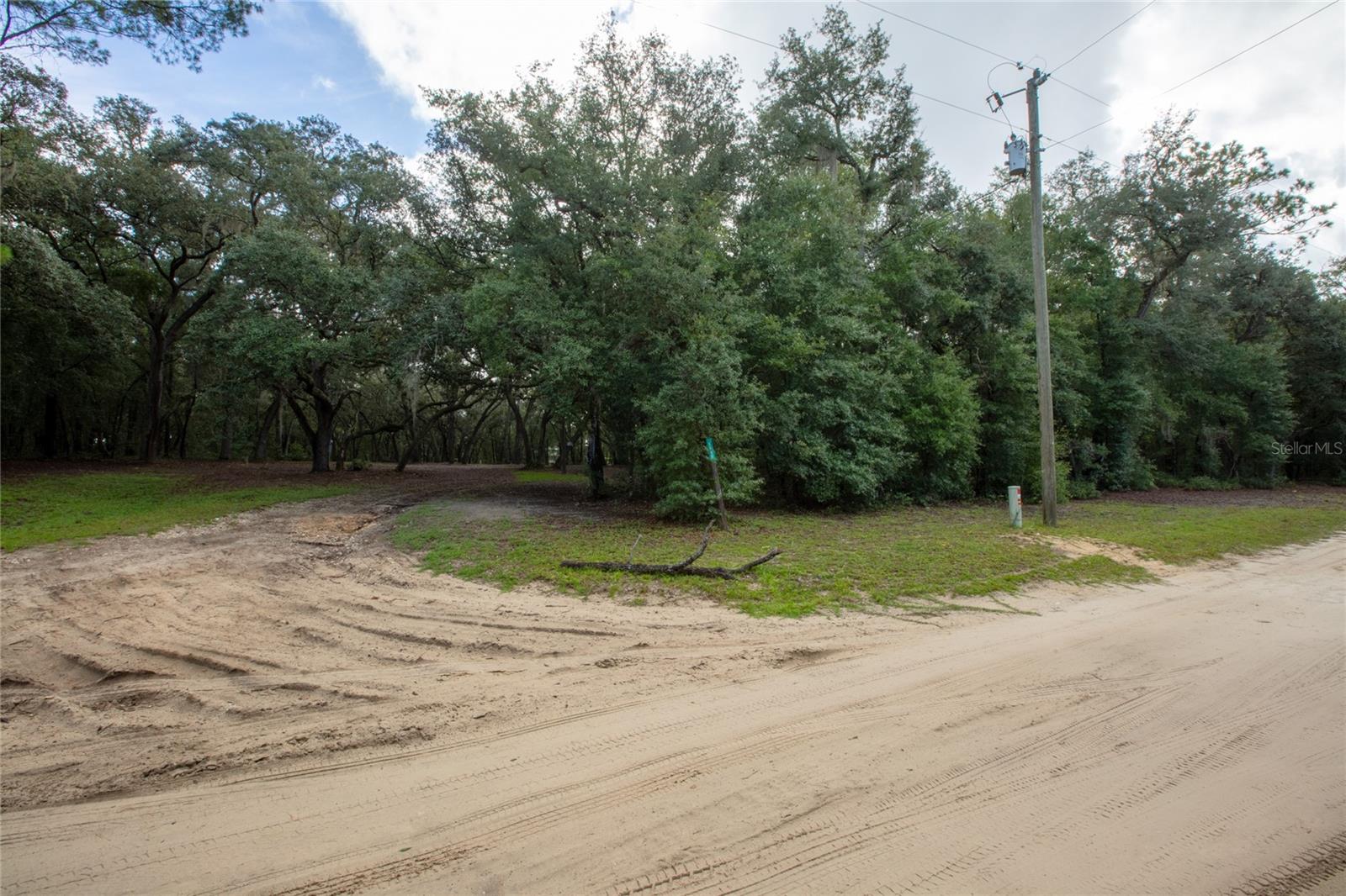 Photo of 5590 JENKINS LOOP DRIVE KEYSTONE HEIGHTS FL 32656