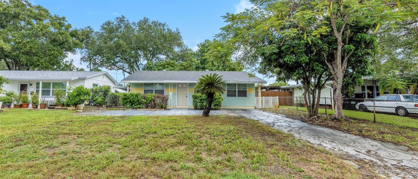 Photo of 5621 11TH AVENUE ST PETERSBURG FL 33710