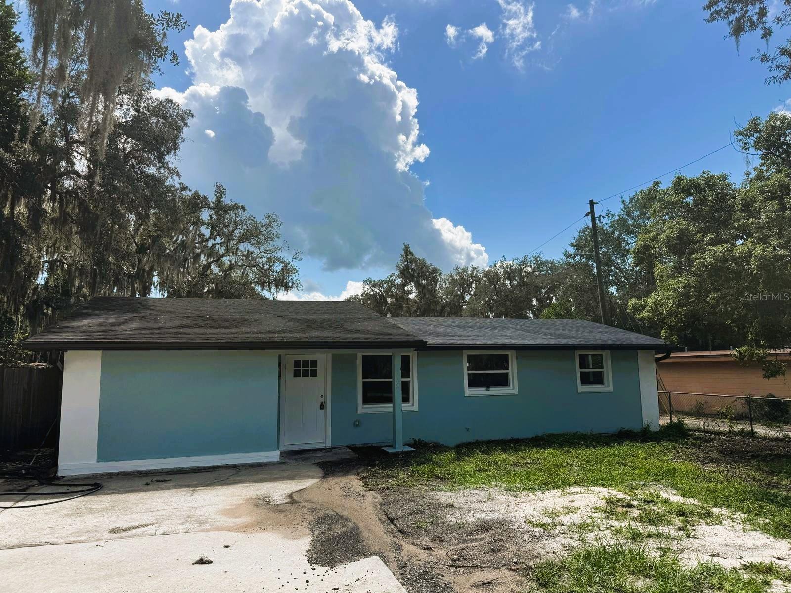 Photo of 6002 COUNTY ROAD 547 DAVENPORT FL 33837