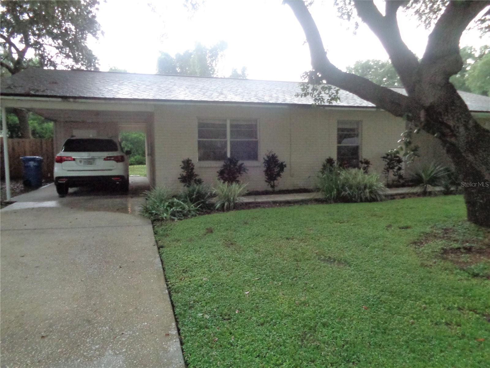 Photo of 6809 MATHERS LANE #B RIVERVIEW FL 33578